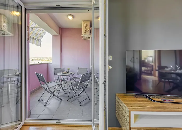 Apartment Dea - Three Bedroom Apartment