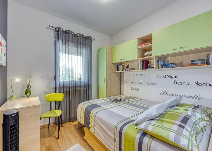 Apartment Dea - Three Bedroom Apartment