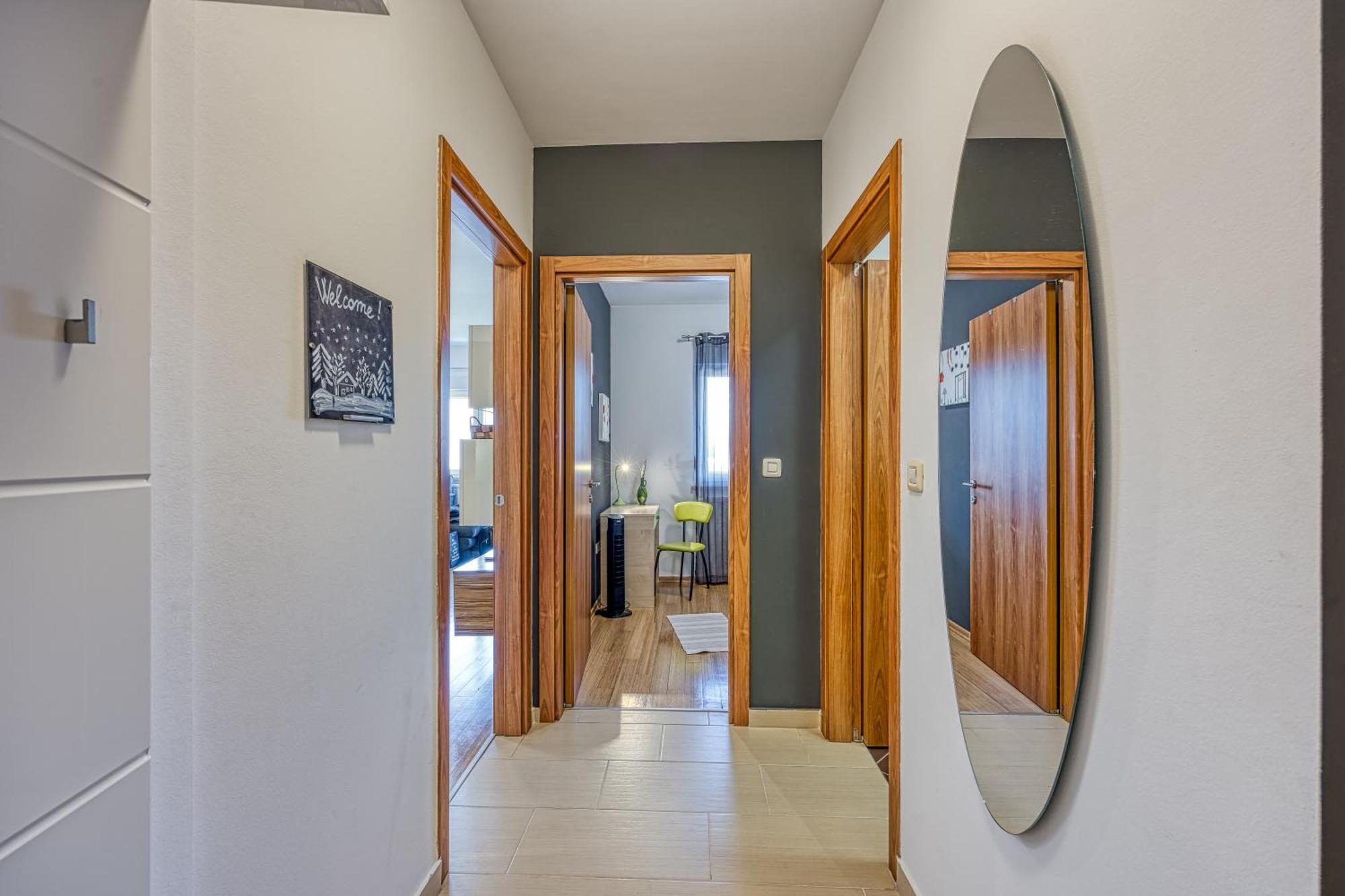 Apartment Dea - Three Bedroom Pula