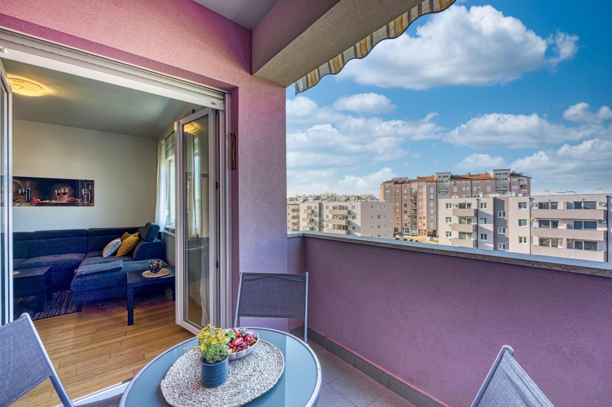 Apartment Dea - Three Bedroom