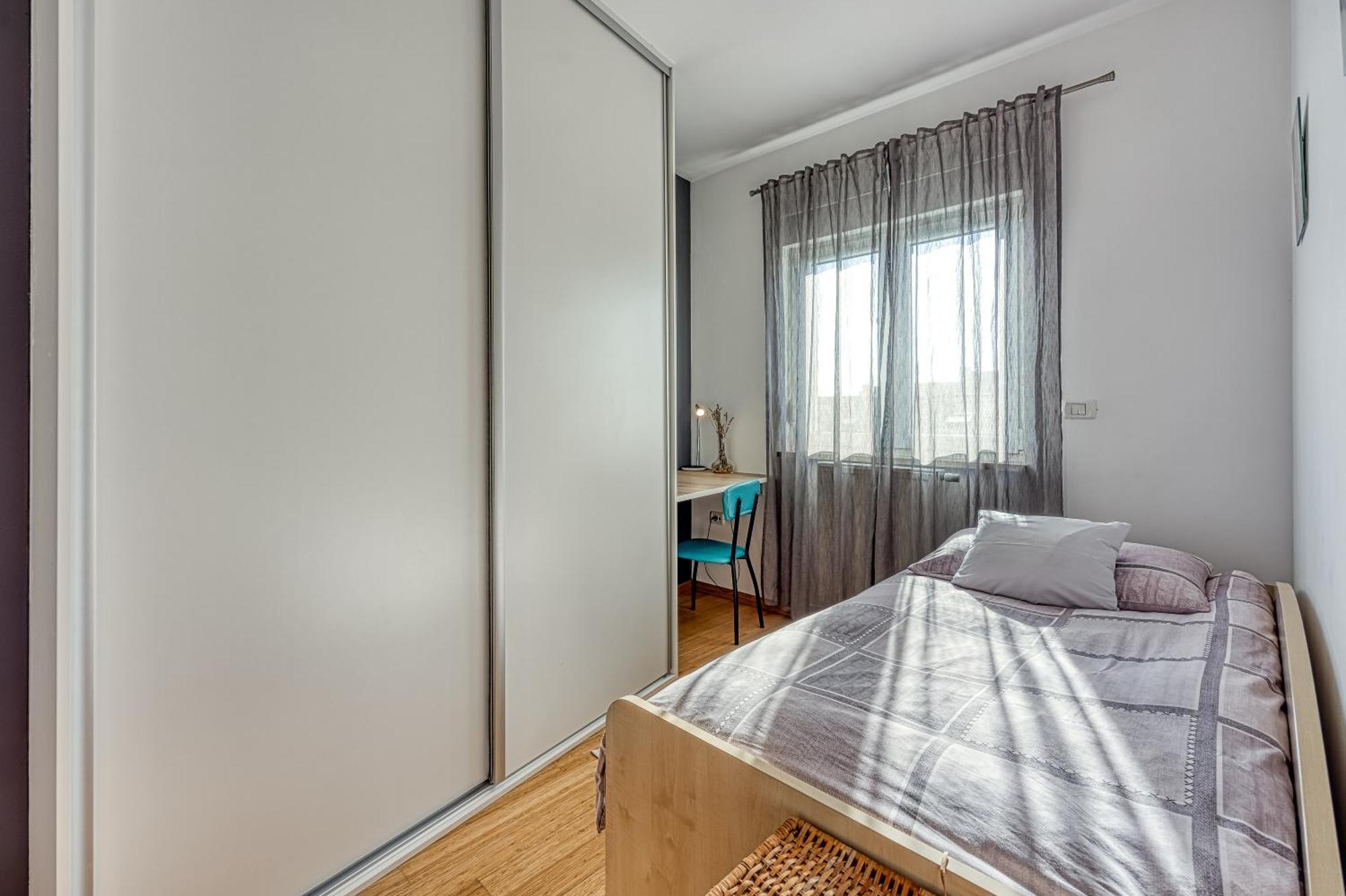 Dea - Three Bedroom
